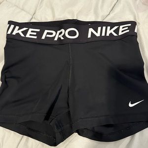 BRAND NEW Nike Pros